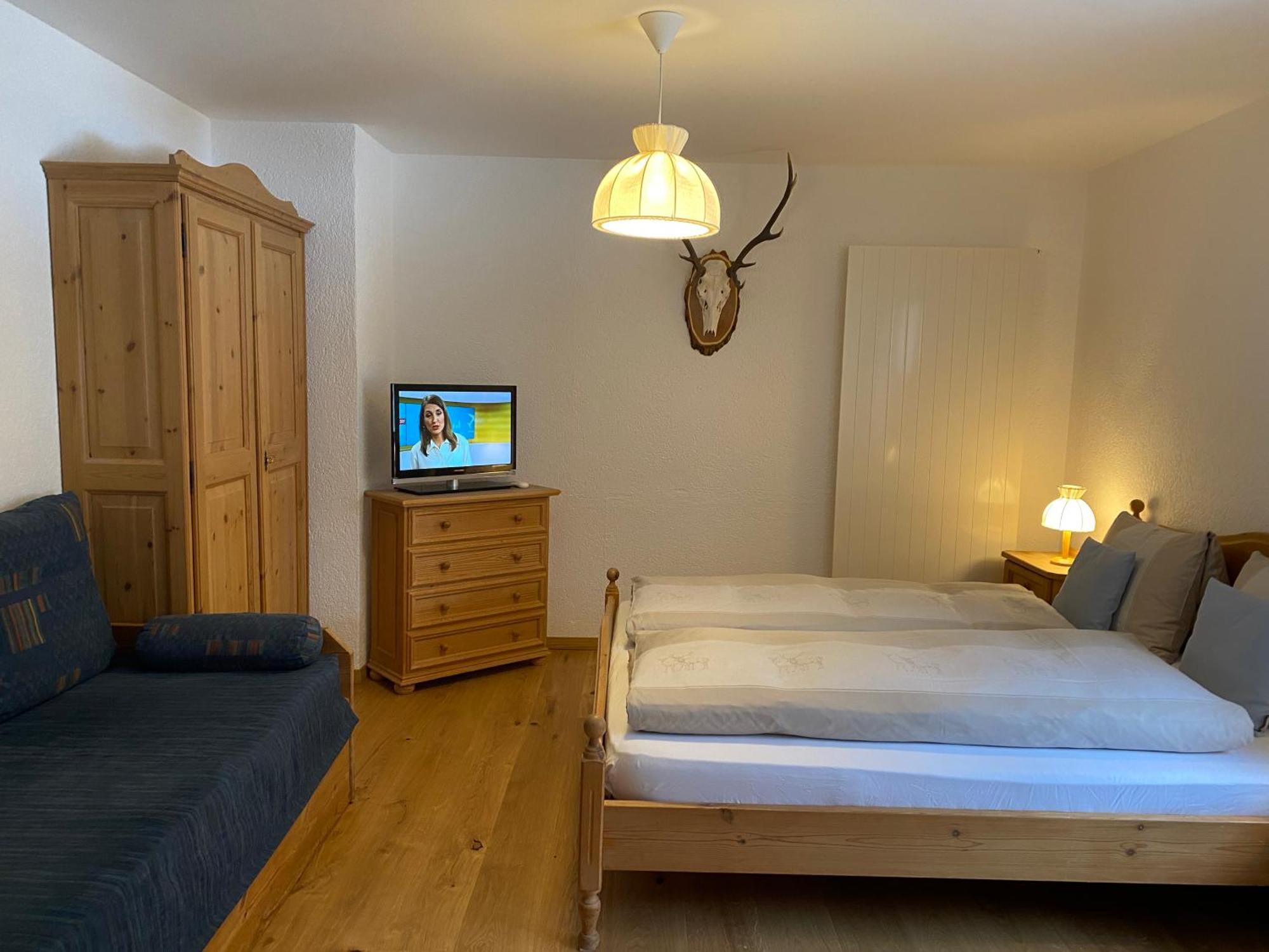 Hotel Garni Postigliun Andiast Andest Bagian luar foto